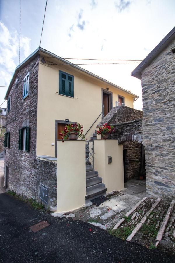 Near - Cinque Terre Holiday Apartment Ricco del Golfo di Spezia Ngoại thất bức ảnh